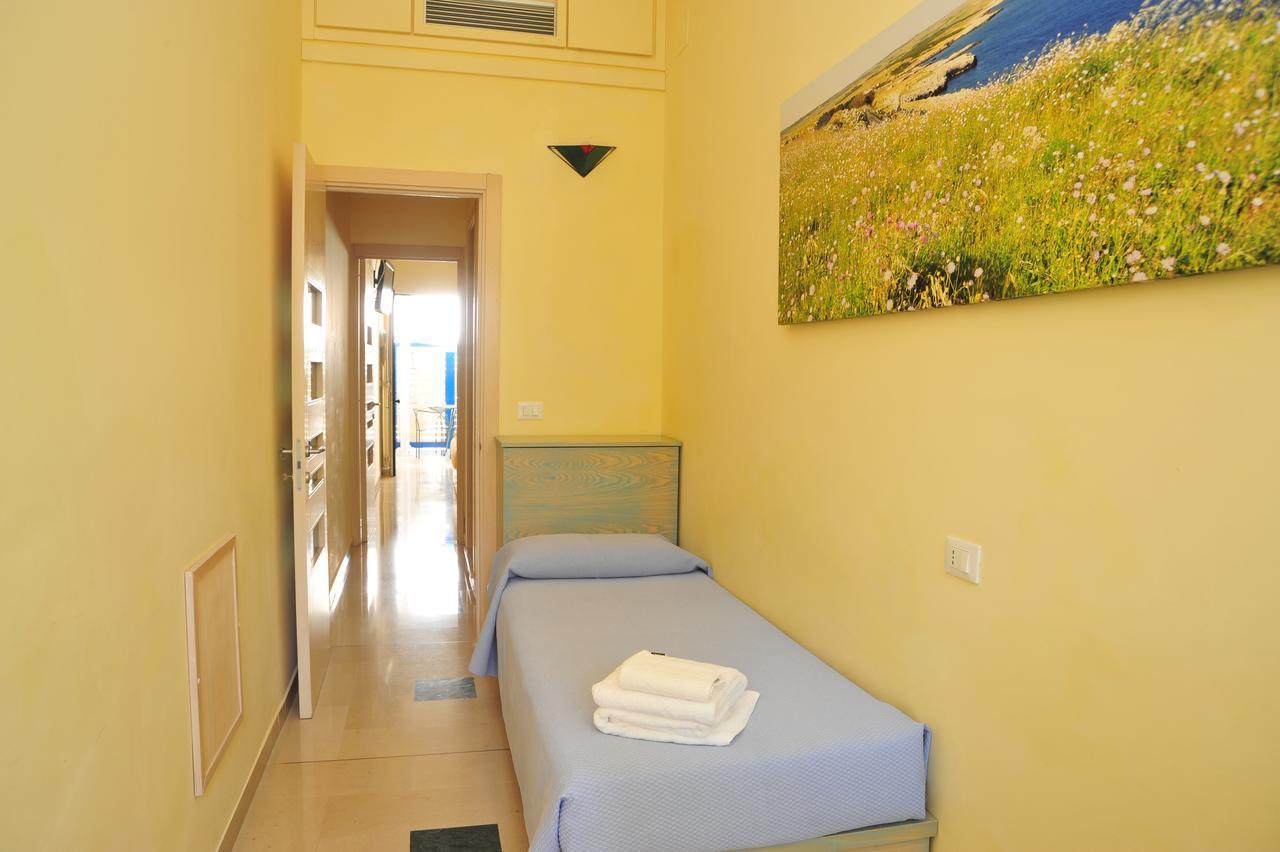 Cala Dei Normanni - Camere Sul Lungomare Otranto Exterior foto